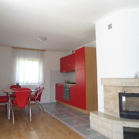 Galesic Apartments & Rooms Korenica Esterno foto