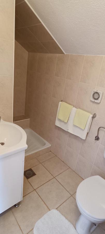 Galesic Apartments & Rooms Korenica Esterno foto