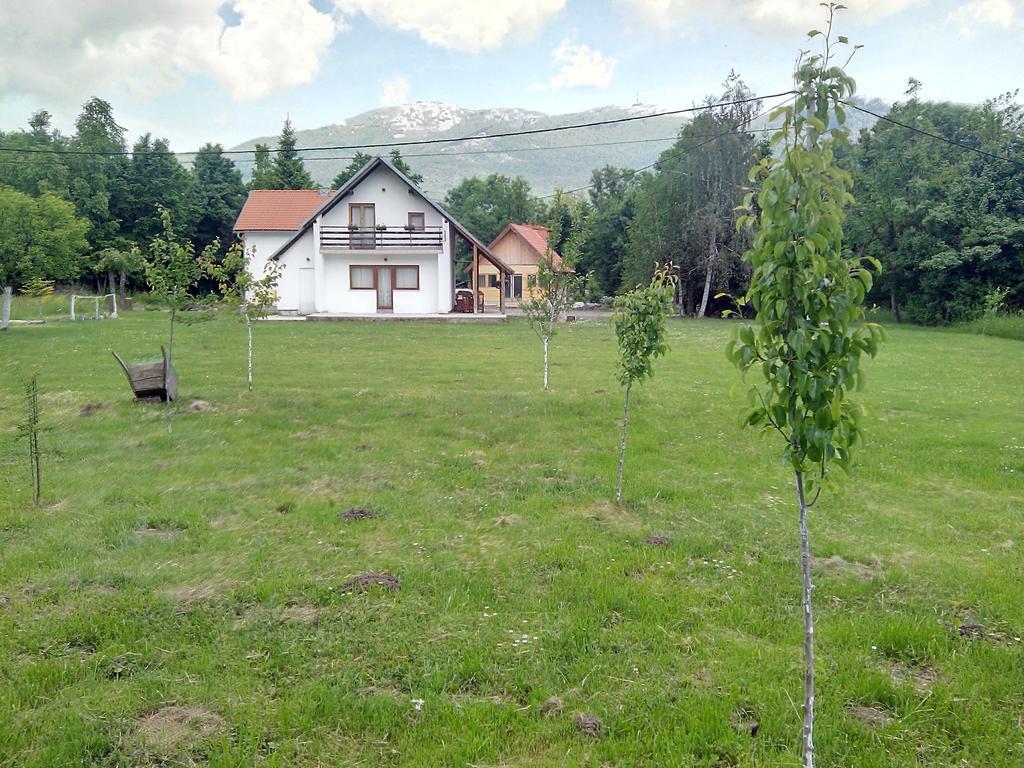 Galesic Apartments & Rooms Korenica Esterno foto