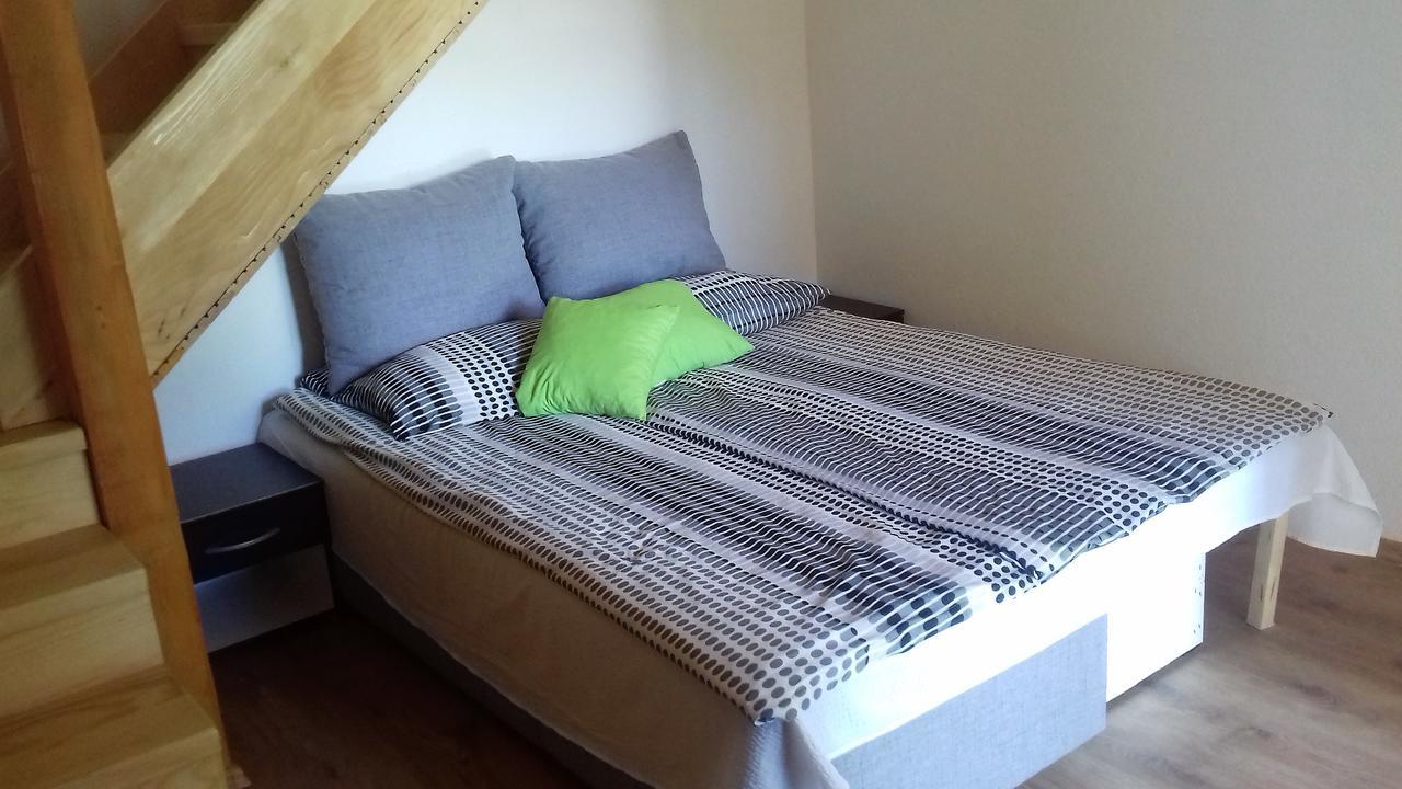 Galesic Apartments & Rooms Korenica Esterno foto