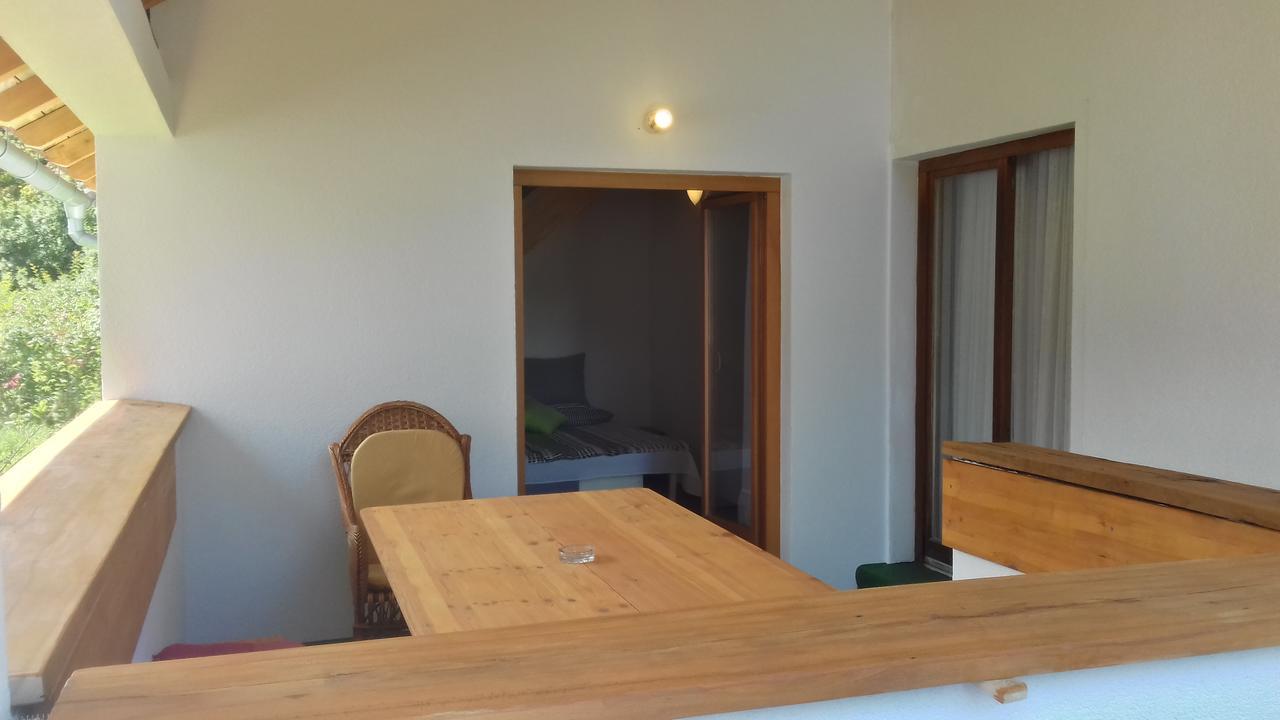 Galesic Apartments & Rooms Korenica Esterno foto